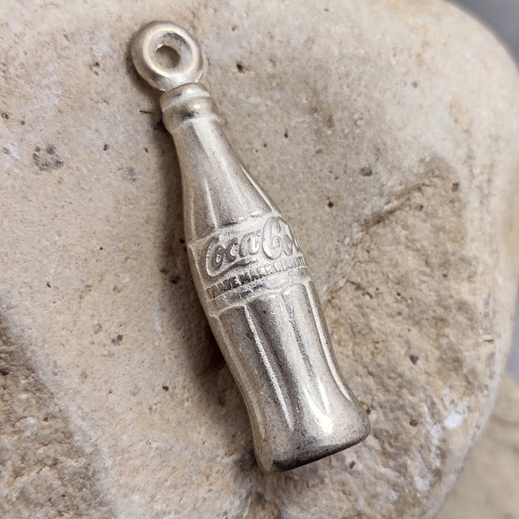 Vintage Silver tone Coca-Cola Bottle Pendant - Picture 1 of 3